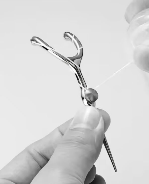 Stainless Steel Floss Pick - Image 2